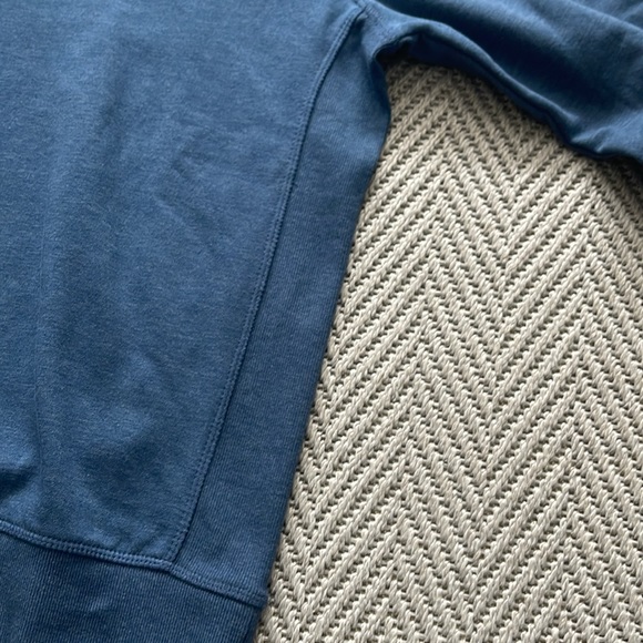 NWT Men’s Penguin Brand Sweatshirt SZ. S - Picture 4 of 8